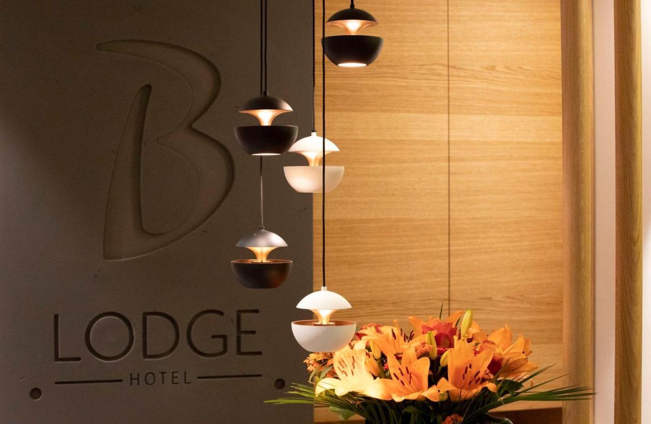 B-Lodge Boutique Hotel Louvain-la-Neuve Exterior foto